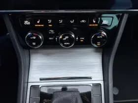 Skoda Superb Combi 1.4 TSI iV Business Edition thumbnail 24