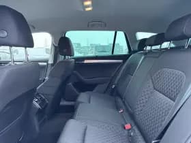 Skoda Superb Combi 1.4 TSI iV Business Edition thumbnail 7