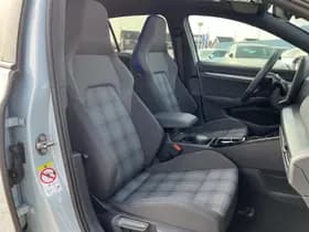 Volkswagen Golf 1.5 eHybrid GTE thumbnail 18