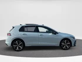 Volkswagen Golf 1.5 eHybrid GTE thumbnail 4