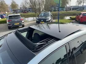 Volkswagen Golf 1.5 eHybrid GTE thumbnail 6