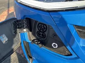 Volkswagen E-Transporter Caravelle 32 L2H1 Style 64 kWh thumbnail 16