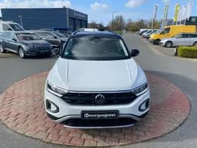 Volkswagen T-Roc thumbnail 11