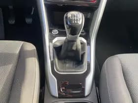 Volkswagen T-Roc thumbnail 15