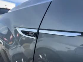 Volkswagen T-Roc thumbnail 12