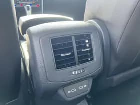 Volkswagen T-Roc thumbnail 15