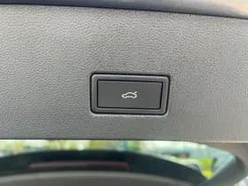 Volkswagen T-Roc thumbnail 26