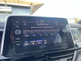 Volkswagen T-Roc thumbnail 31