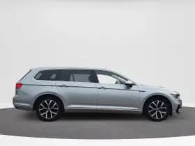 Volkswagen Passat thumbnail 14