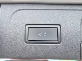 Volkswagen Passat thumbnail 21