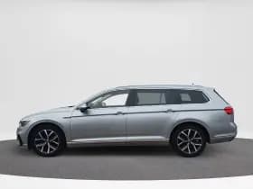 Volkswagen Passat thumbnail 6
