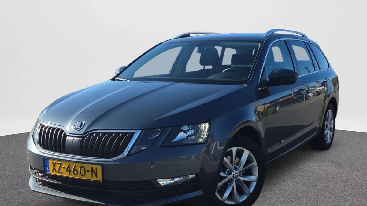Skoda Octavia Combi 1.4 TSI Greentech Ambition Business — foto 1