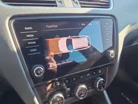 Skoda Octavia Combi 1.4 TSI Greentech Ambition Business thumbnail 10