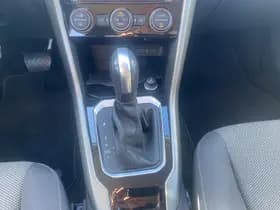 Volkswagen T-Roc 1.5 TSI Style Business thumbnail 17