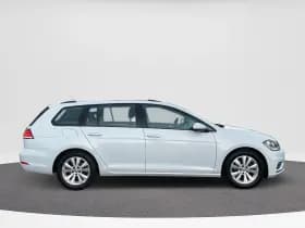 Volkswagen Golf thumbnail 22