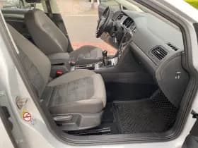 Volkswagen Golf thumbnail 25