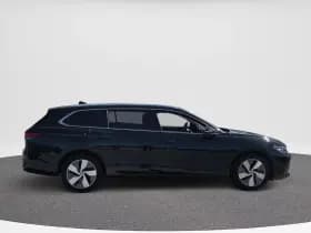 Volkswagen Passat thumbnail 14