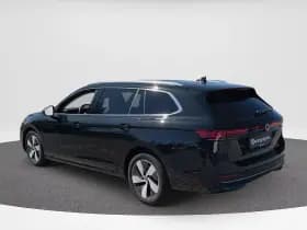 Volkswagen Passat thumbnail 15