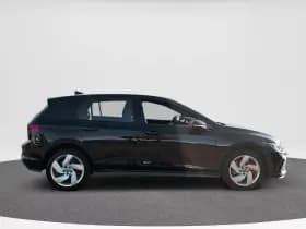 Volkswagen Golf thumbnail 23