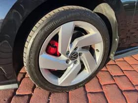 Volkswagen Golf thumbnail 25