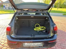 Volkswagen Golf thumbnail 26