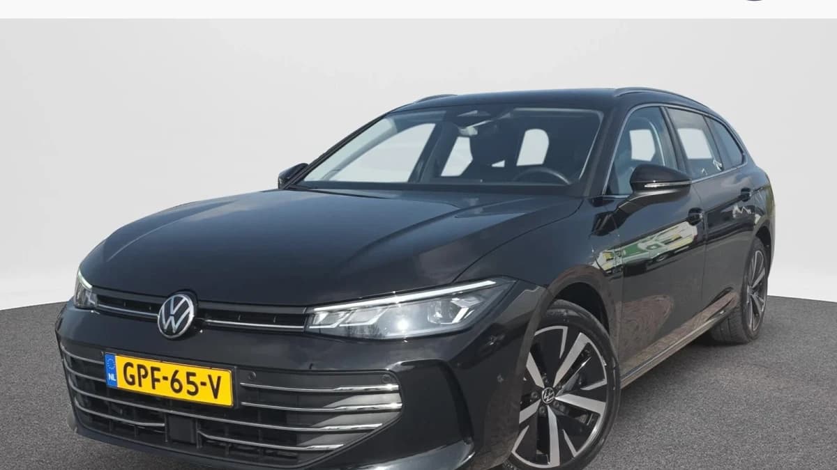 Volkswagen Passat — foto 1