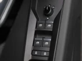 Audi Q4 e-tron 45 quattro S Edition Competition thumbnail 19