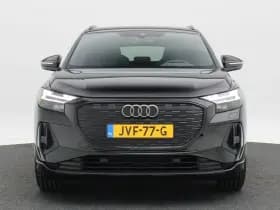 Audi Q4 e-tron 45 quattro S Edition Competition thumbnail 4