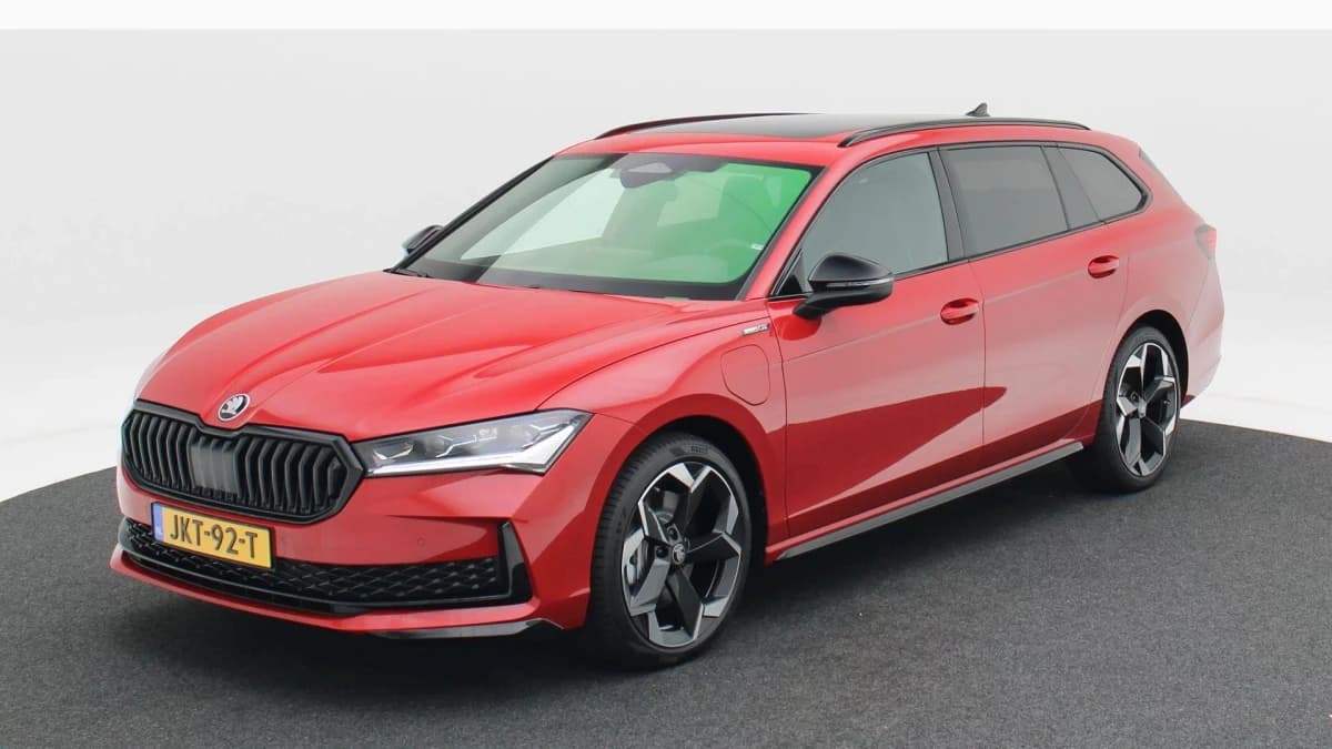 Škoda Superb Combi 1.5 TSi 204 Pk PHEV Automaat Sportline Business — foto 1