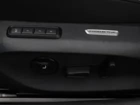 Volkswagen Passat R-Line Edition 1.5 eHybrid 204 PK thumbnail 23