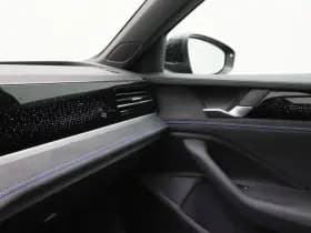 Volkswagen Passat R-Line Edition 1.5 eHybrid 204 PK thumbnail 37