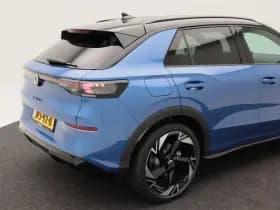 Volkswagen T-Roc R-Line First Edition 1.5 eTSI 150 PK thumbnail 15