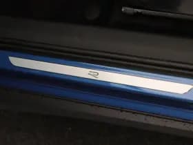 Volkswagen T-Roc R-Line First Edition 1.5 eTSI 150 PK thumbnail 22