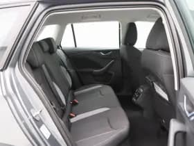 Škoda Kamiq Selection 1.0 TSI 115 pk thumbnail 17