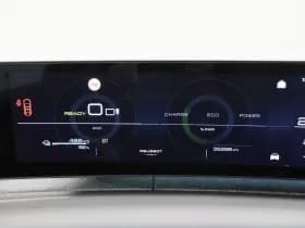 Peugeot E-3008 Allure Avantage 210 73 kWh null thumbnail 8