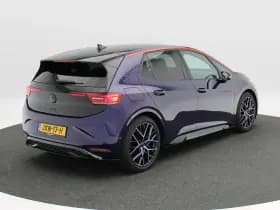 Volkswagen ID.3 thumbnail 2