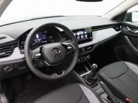 Škoda Kamiq Selection 1.0 TSI 115 pk thumbnail 3