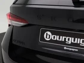 Škoda Octavia Combi Sportline Business 1.5 TSI 150 PK thumbnail 15