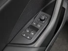 Škoda Octavia Combi Sportline Business 1.5 TSI 150 PK thumbnail 21