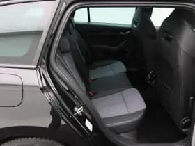 Škoda Octavia Combi Sportline Business 1.5 TSI 150 PK thumbnail 33