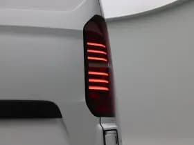 Volkswagen Bedrijfswagens E-Transporter L2 64kWh 218 pk thumbnail 12