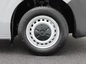 Volkswagen Bedrijfswagens E-Transporter L2 64kWh 218 pk thumbnail 11