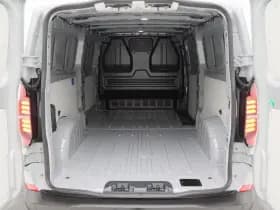 Volkswagen Bedrijfswagens E-Transporter L2 64kWh 218 pk thumbnail 16