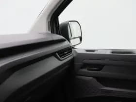 Volkswagen Bedrijfswagens E-Transporter L2 64kWh 218 pk thumbnail 26