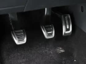 Škoda Kamiq Monte Carlo 1.0 TSI 115 PK thumbnail 35