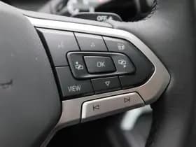 Volkswagen T-Roc Style First Edition 1.5 eTSI 150 PK thumbnail 24