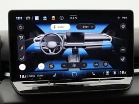 Volkswagen T-Roc Style First Edition 1.5 eTSI 150 PK thumbnail 29