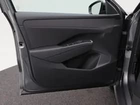 Volkswagen T-Roc Life First Edition 1.5 eTSI 150 PK thumbnail 17