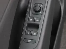 Volkswagen T-Roc Life First Edition 1.5 eTSI 150 PK thumbnail 18