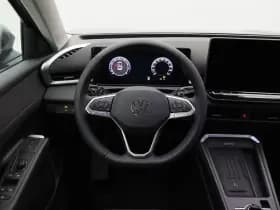 Volkswagen T-Roc Life First Edition 1.5 eTSI 150 PK thumbnail 34